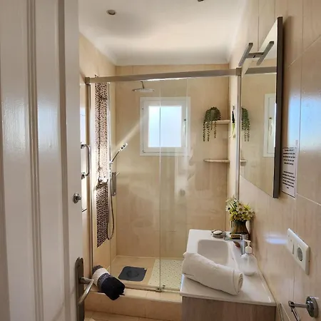 Apartment Carabeo 99 - Sleeps 4 *