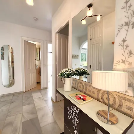 Carabeo 99 - Sleeps 4