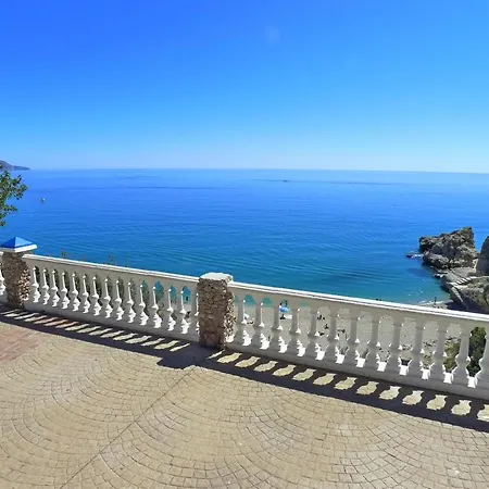 Apartment Carabeo 99 - Sleeps 4 *