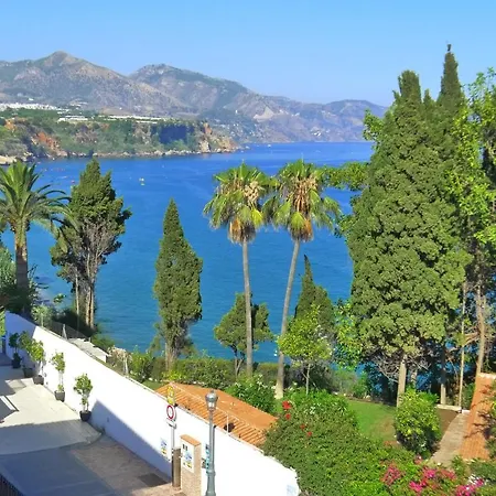Carabeo 99 - Sleeps 4 * Nerja
