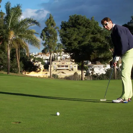 Carabeo 99 - Sleeps 4