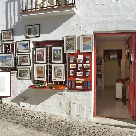 Carabeo 99 - Sleeps 4 Apartment Nerja