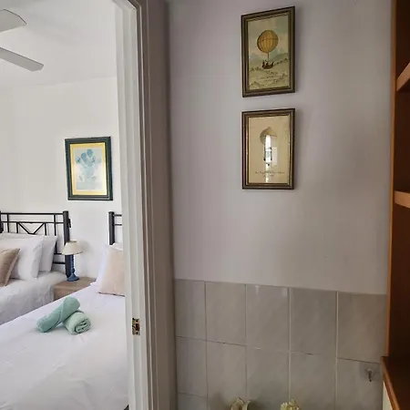Carabeo 99 - Sleeps 4 Lejlighed *