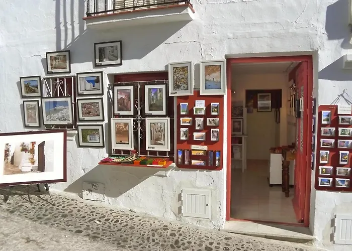 Carabeo 99 - Sleeps 4 Apartment Nerja